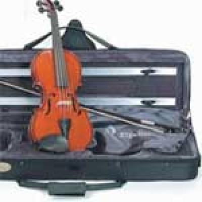 * Stentor Conservatoire 11 ( 44 violin outfit).
